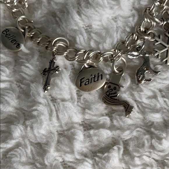 Pandora Charm with bracelet and charms - Picture 6 of 8